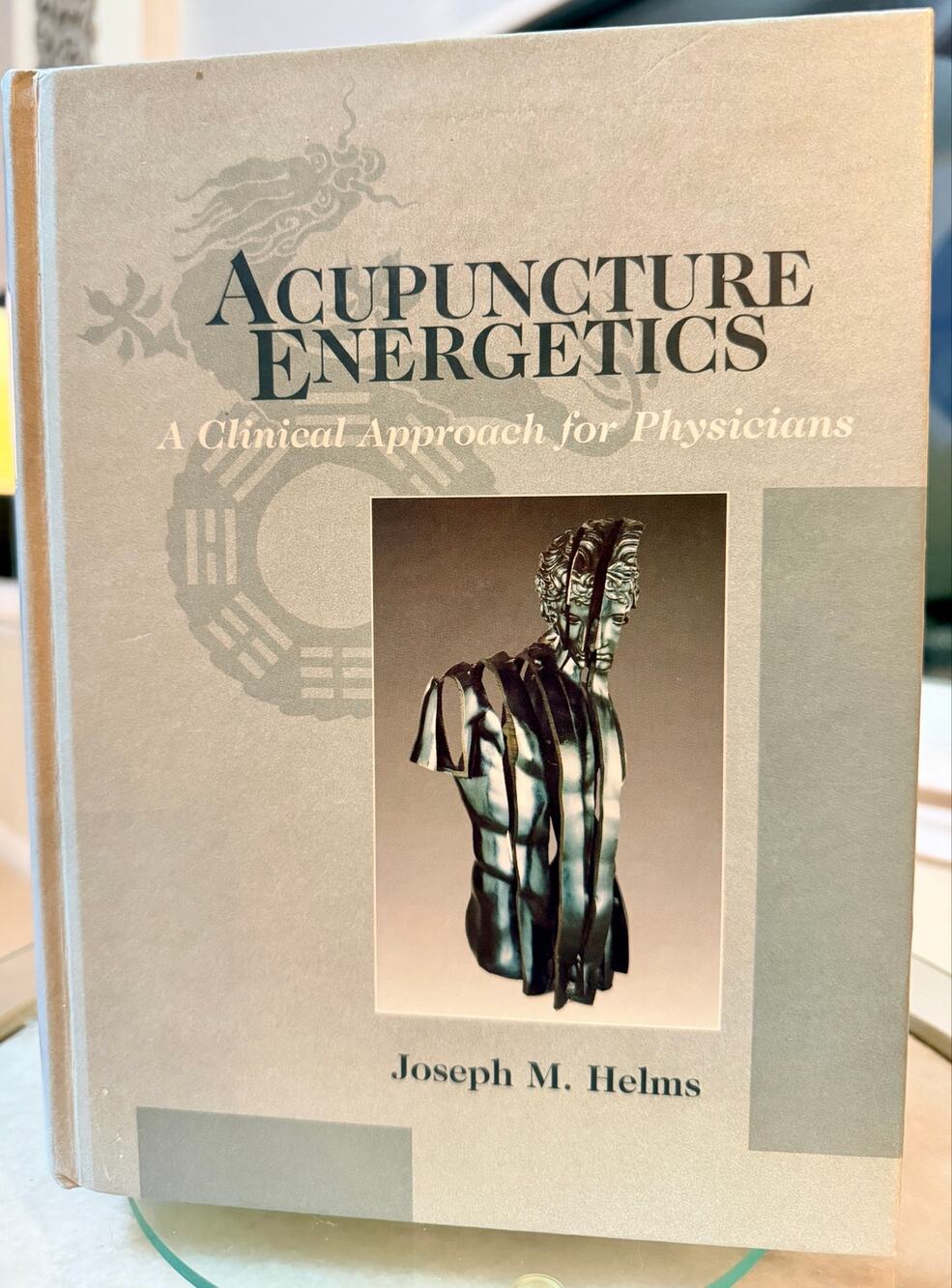 Acupuncture Energetics: A Clinical Approach for Physicians
Joseph M. Helms, M.D.